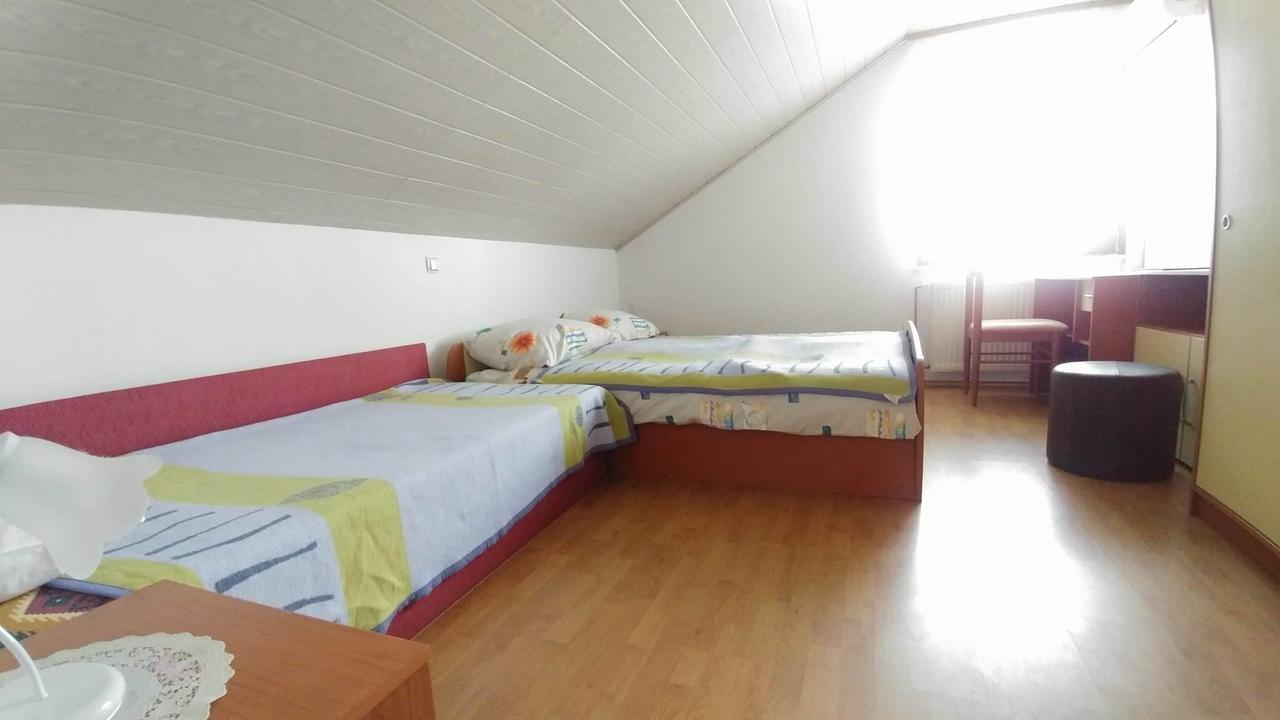 Bed&Breakfast Zilje Vinica Exterior foto