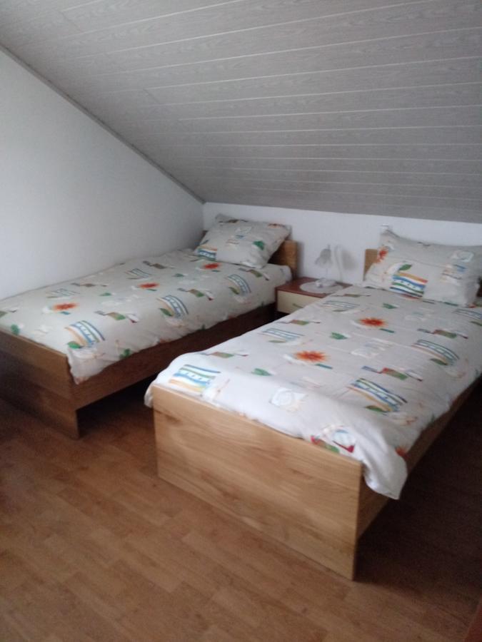 Bed&Breakfast Zilje Vinica Exterior foto